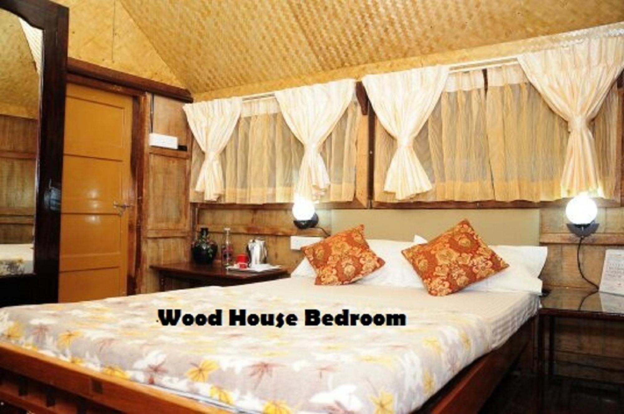 Green Ark Resorts Thekkady Quarto foto